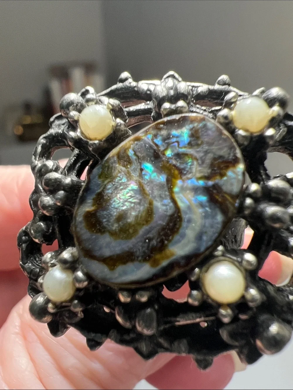 Oxidized Silver Abalone Statement  Ring - Iridescent Shell - Size 7 - Vintage